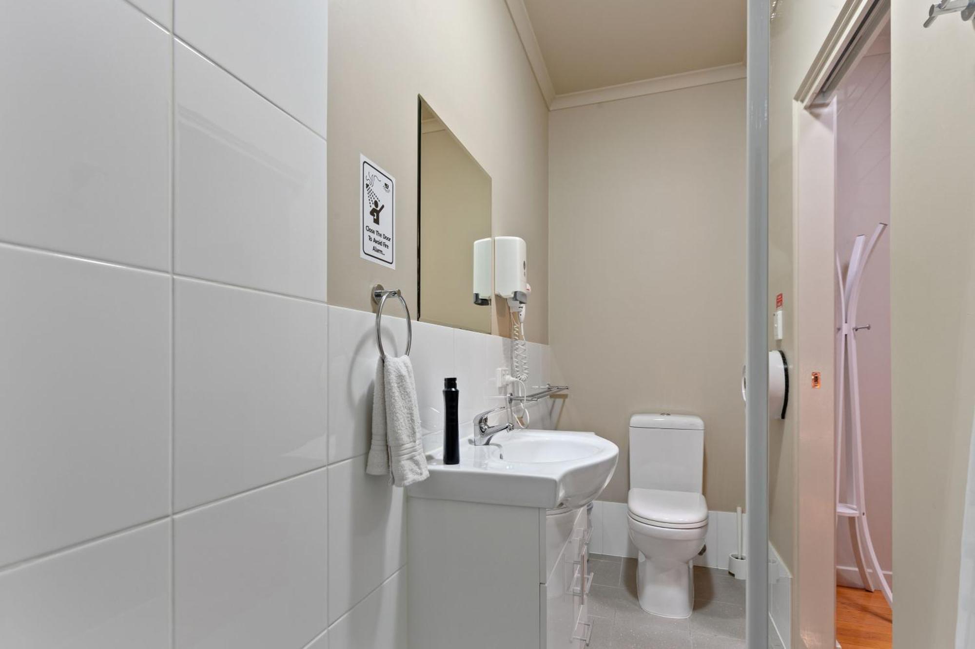 Port Lincoln Studio Apartments Екстер'єр фото